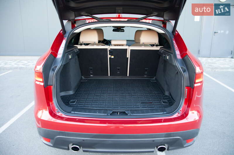 Внедорожник / Кроссовер Jaguar F-Pace 2016 в Киеве фото 7 Внедорожник / Кроссовер Jaguar F-Pace 2016 в Киеве