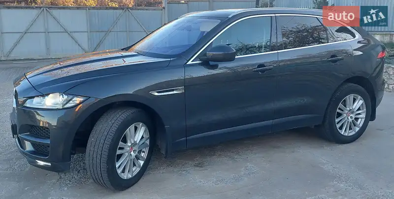 Внедорожник / Кроссовер Jaguar F-Pace 2016 в 