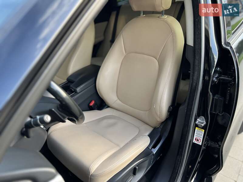 Внедорожник / Кроссовер Jaguar F-Pace 2016 в Ужгороде