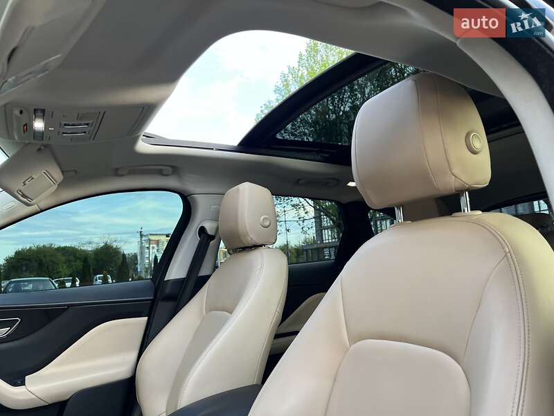 Внедорожник / Кроссовер Jaguar F-Pace 2016 в Ужгороде