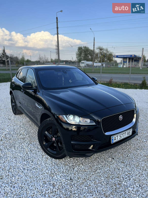 Внедорожник / Кроссовер Jaguar F-Pace 2016 в 