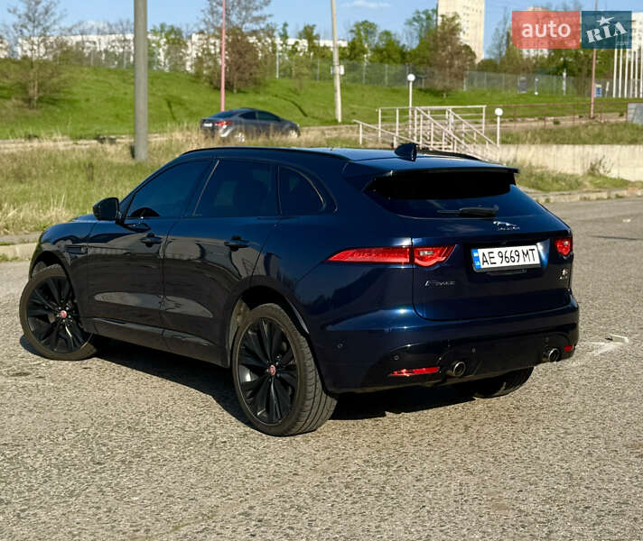 Позашляховик / Кросовер Jaguar F-Pace 2017 в Харкові