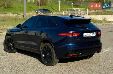 Внедорожник / Кроссовер Jaguar F-Pace 2017 в 