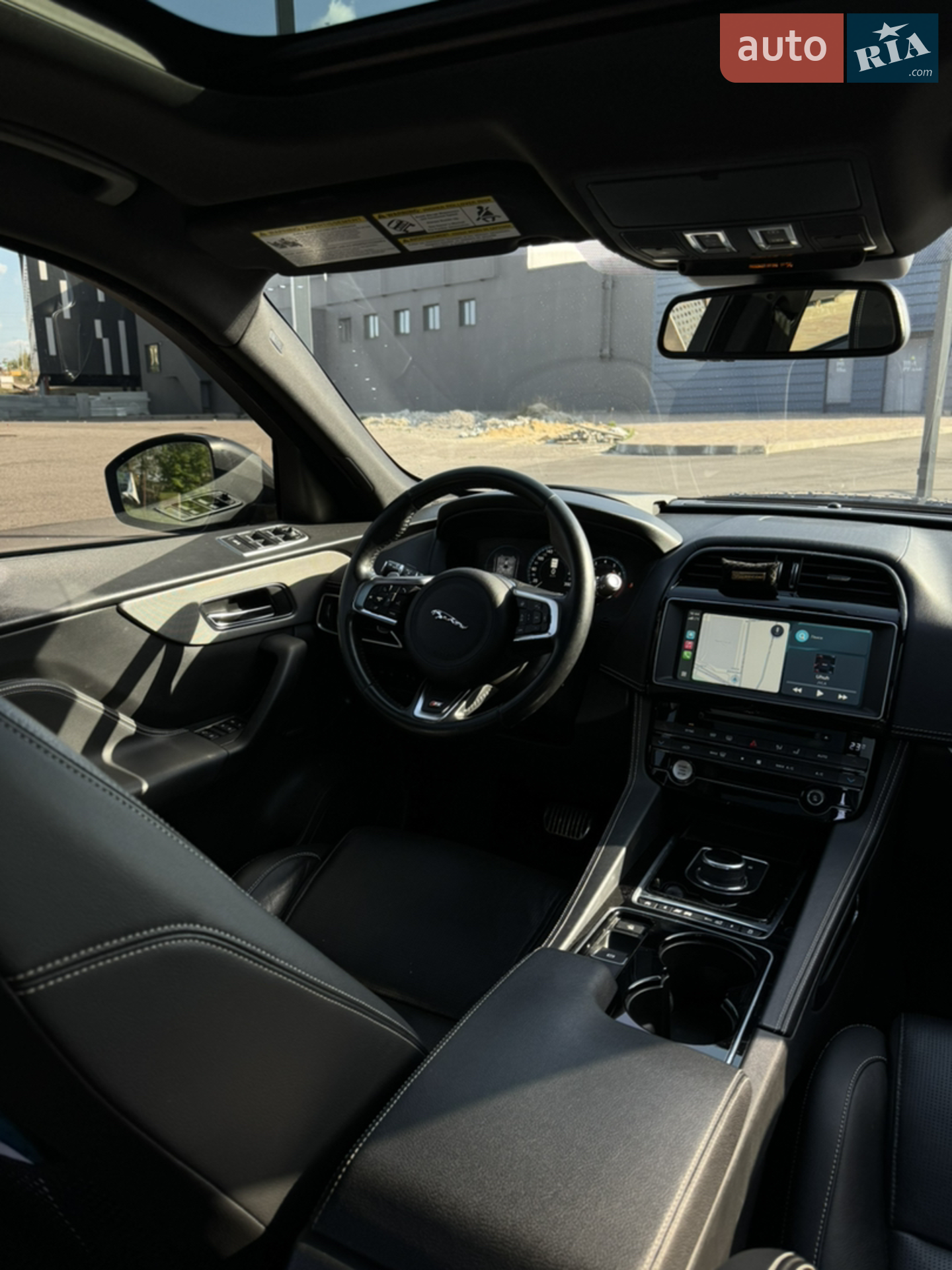 2017 Jaguar F-Pace - мініатюра 17