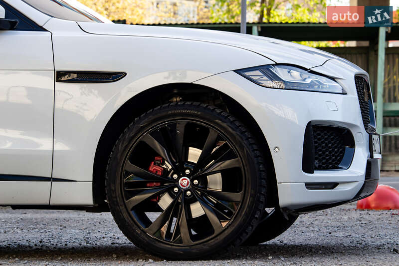 Внедорожник / Кроссовер Jaguar F-Pace 2017 в Львове