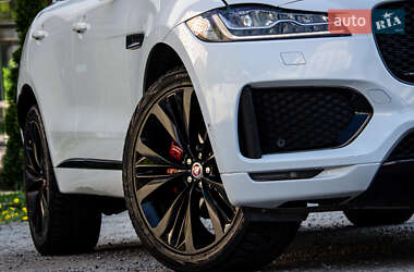 Позашляховик / Кросовер Jaguar F-Pace 2017 в 