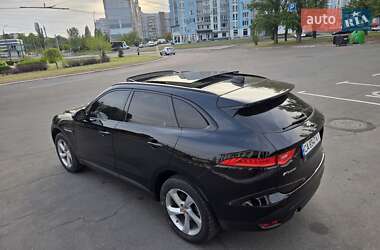 Внедорожник / Кроссовер Jaguar F-Pace 2018 в 