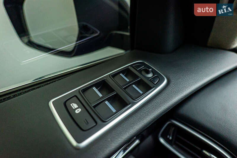 Позашляховик / Кросовер Jaguar F-Pace 2019 в Києві