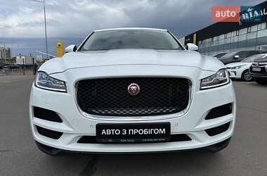 Внедорожник / Кроссовер Jaguar F-Pace 2020 в 