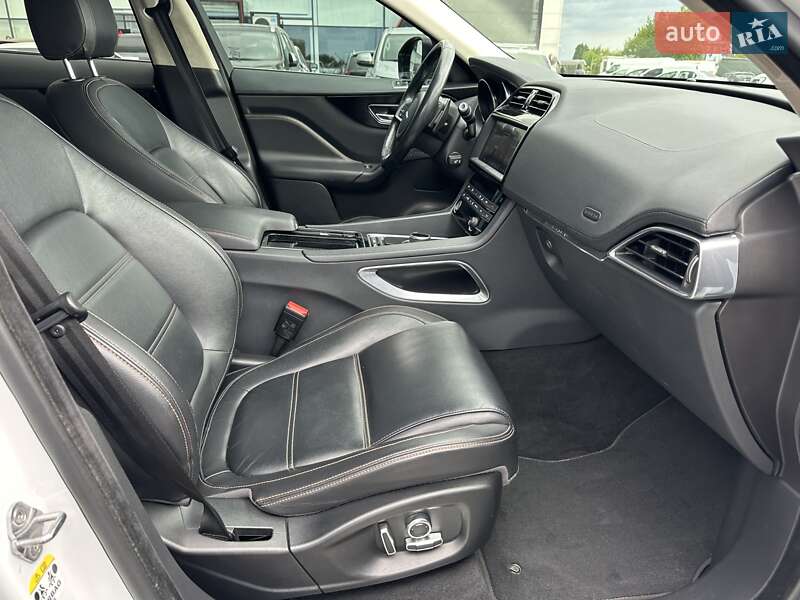 Внедорожник / Кроссовер Jaguar F-Pace 2020 в Киеве