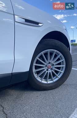 Внедорожник / Кроссовер Jaguar F-Pace 2017 в Киеве фото 31 Внедорожник / Кроссовер Jaguar F-Pace 2017 в Киеве