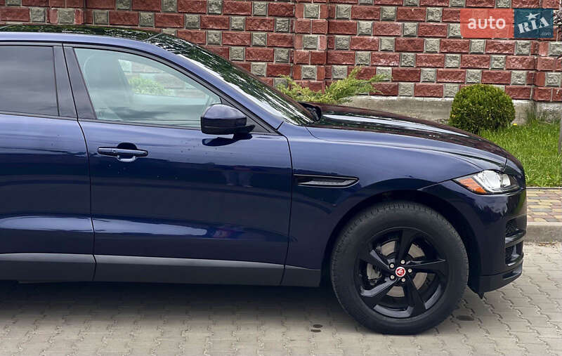 Внедорожник / Кроссовер Jaguar F-Pace 2019 в Луцке