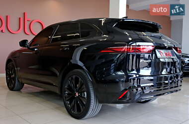 Внедорожник / Кроссовер Jaguar F-Pace 2022 в 