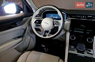 Внедорожник / Кроссовер Jaguar F-Pace 2022 в 