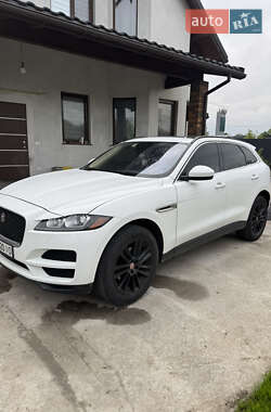 Внедорожник / Кроссовер Jaguar F-Pace 2018 в 