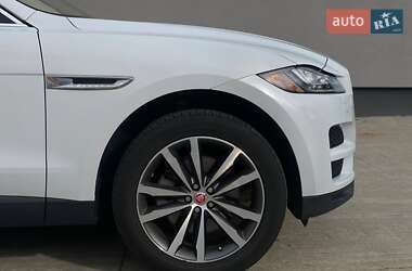 Внедорожник / Кроссовер Jaguar F-Pace 2017 в 