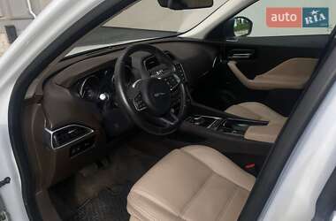 Внедорожник / Кроссовер Jaguar F-Pace 2017 в 
