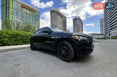 Внедорожник / Кроссовер Jaguar F-Pace 2016 в 