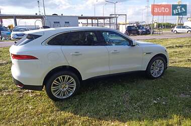 Внедорожник / Кроссовер Jaguar F-Pace 2020 в 