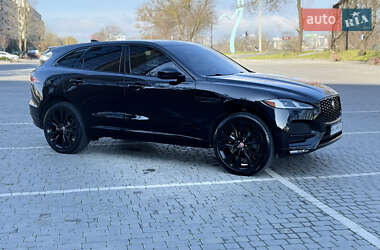 Внедорожник / Кроссовер Jaguar F-Pace 2021 в 