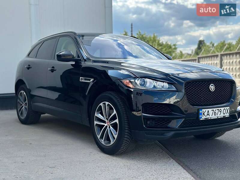 Jaguar F-Pace 2017