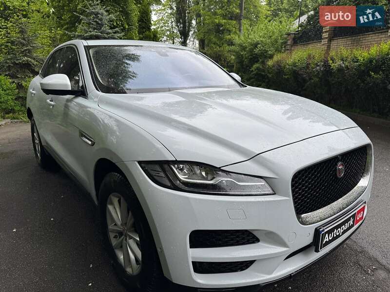 Внедорожник / Кроссовер Jaguar F-Pace 2016 в Киеве