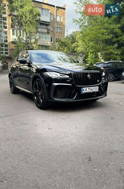 Внедорожник / Кроссовер Jaguar F-Pace 2021 в 