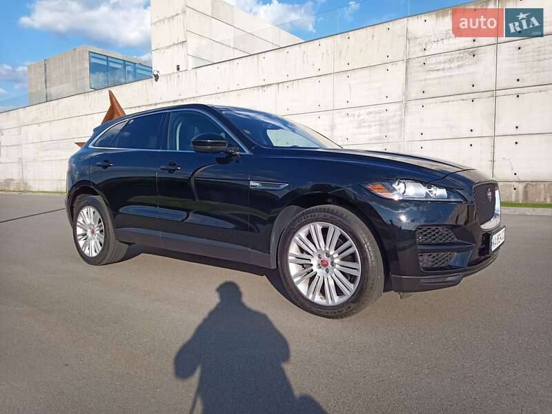 Позашляховик / Кросовер Jaguar F-Pace 2019 в Києві