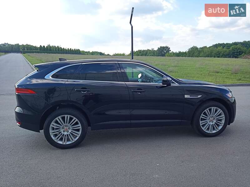 Позашляховик / Кросовер Jaguar F-Pace 2019 в Києві