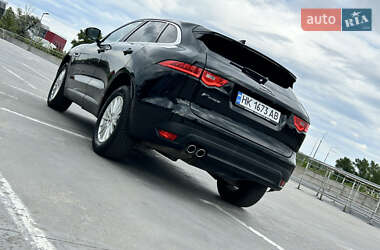 Внедорожник / Кроссовер Jaguar F-Pace 2016 в 