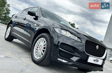 Внедорожник / Кроссовер Jaguar F-Pace 2016 в 