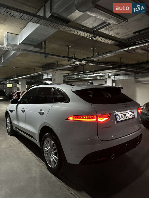Позашляховик / Кросовер Jaguar F-Pace 2020 в Києві