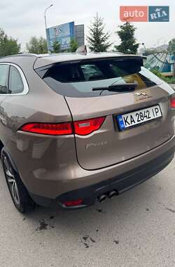 Внедорожник / Кроссовер Jaguar F-Pace 2016 в 
