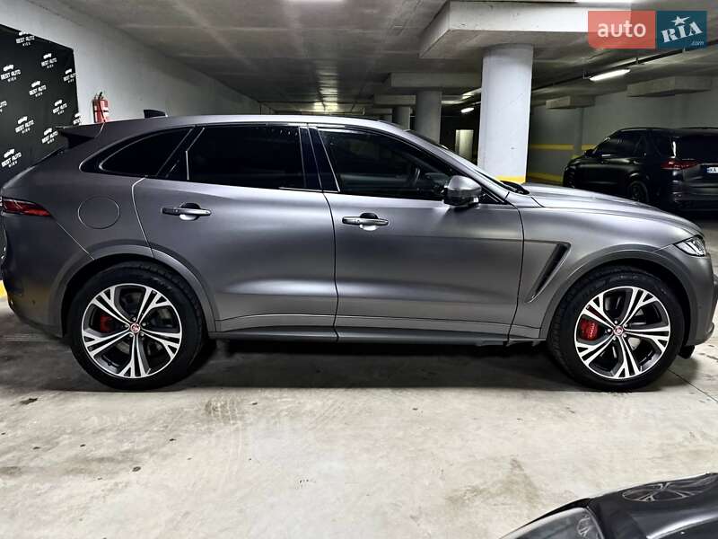 Внедорожник / Кроссовер Jaguar F-Pace 2022 в Киеве
