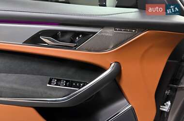 Внедорожник / Кроссовер Jaguar F-Pace 2022 в 