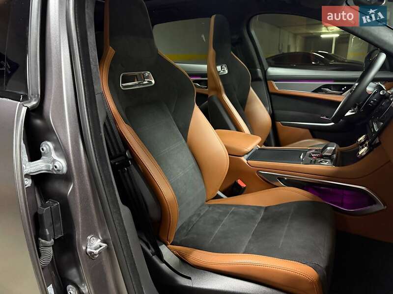 Внедорожник / Кроссовер Jaguar F-Pace 2022 в Киеве