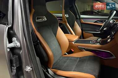 Внедорожник / Кроссовер Jaguar F-Pace 2022 в 