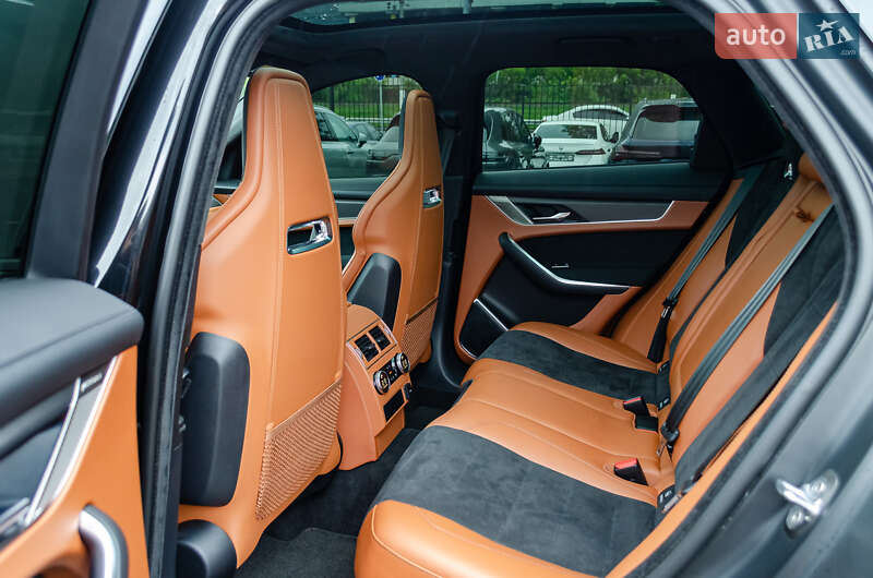 Внедорожник / Кроссовер Jaguar F-Pace 2021 в Киеве фото 35 Внедорожник / Кроссовер Jaguar F-Pace 2021 в Киеве