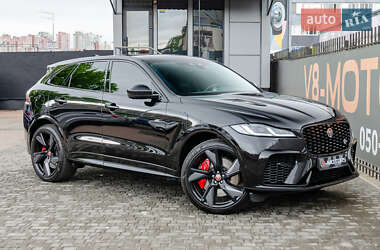 Внедорожник / Кроссовер Jaguar F-Pace 2021 в 