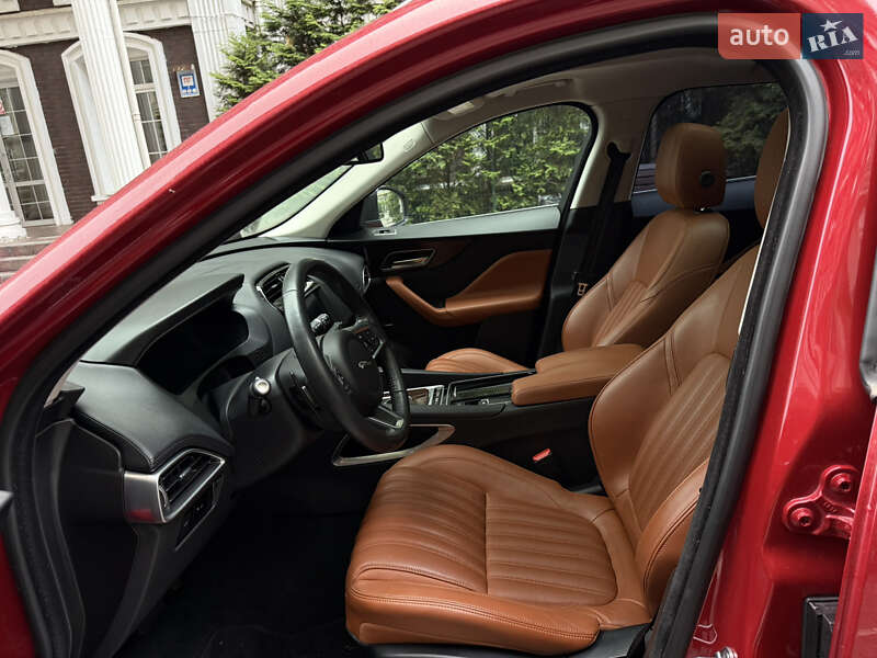 Позашляховик / Кросовер Jaguar F-Pace 2017 в Києві