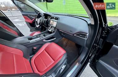 Позашляховик / Кросовер Jaguar F-Pace 2019 в 