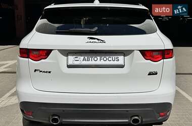 Позашляховик / Кросовер Jaguar F-Pace 2018 в 