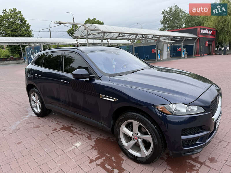 Внедорожник / Кроссовер Jaguar F-Pace 2017 в Ровно