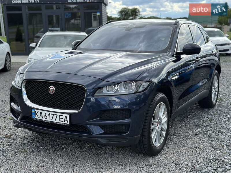 Позашляховик / Кросовер Jaguar F-Pace 2016 в Умані