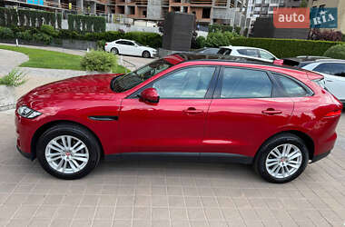 Позашляховик / Кросовер Jaguar F-Pace 2016 в 