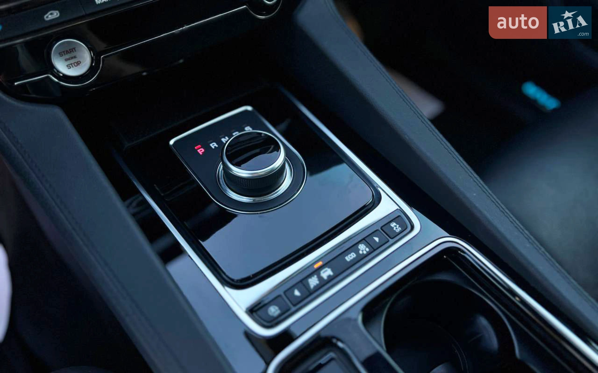 2020 Jaguar F-Pace - мініатюра 14