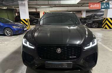 Внедорожник / Кроссовер Jaguar F-Pace 2021 в 