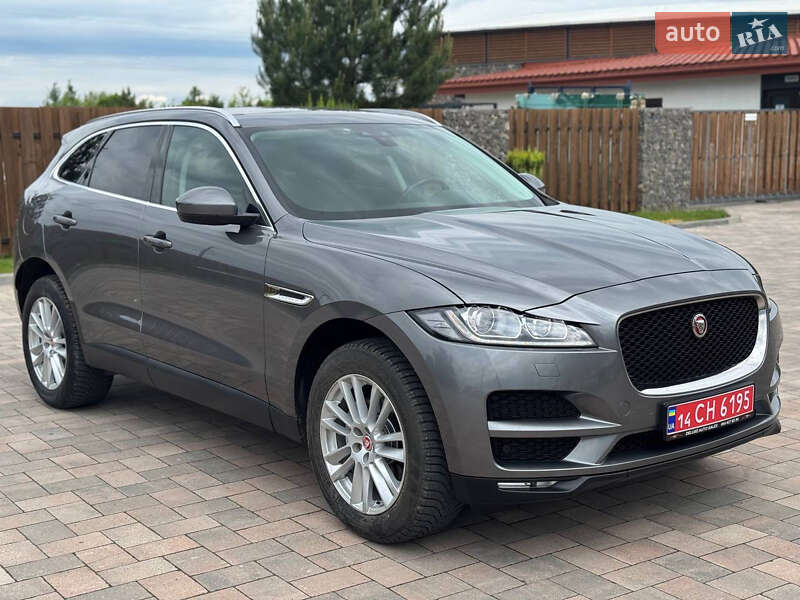 Позашляховик / Кросовер Jaguar F-Pace 2018 в Івано-Франківську