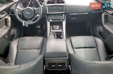Внедорожник / Кроссовер Jaguar F-Pace 2020 в 