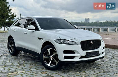 Позашляховик / Кросовер Jaguar F-Pace 2016 в 